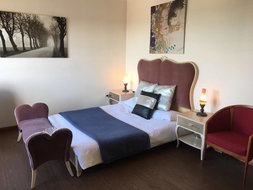 Book Narwee Accommodation Food Delivery Shop Food Delivery Shop