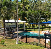 Crystal Creek Caravan Park - Food Delivery Shop