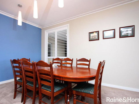 Cumbernauld #25 - 25/12 Terrigal Esp, Terrigal - Food Delivery Shop 2