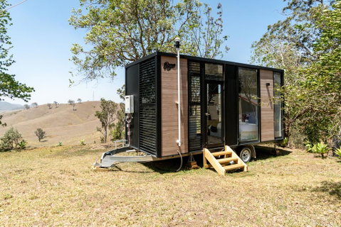 Dam It Getaway Tiny House - Food Delivery Shop 0