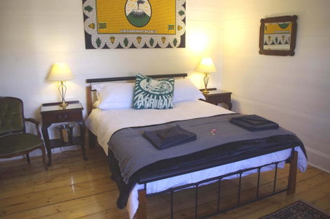 Darcy's Cottage On Piper - Food Delivery Shop 3