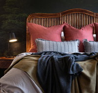 Daylesford Spa Villa 3 - Food Delivery Shop