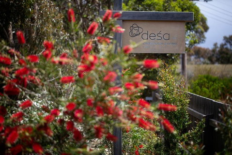 DeÅ›a Retreat Ecovillas - Food Delivery Shop 1