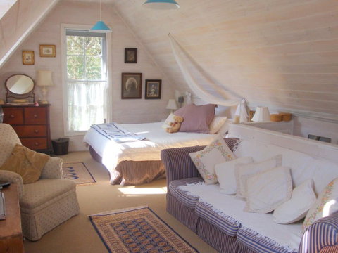Devon Cottage - Food Delivery Shop 3