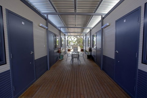 Discovery Parks - Blackwater - Food Delivery Shop 3