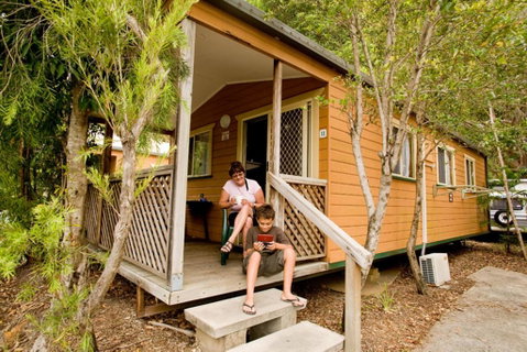 Discovery Parks - Emerald Beach - Food Delivery Shop 3