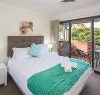 Downtown Apartments - Food Delivery Shop