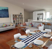 Dream Catcher Beach House - Shellharbour - Food Delivery Shop