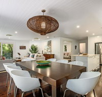 Dual-living amongst the rainforest Little Cove - Food Delivery Shop