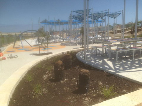 Eden Beach Holiday Getaway - Food Delivery Shop 2