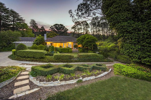 Edith Holiday House - Pet Food Australia 2