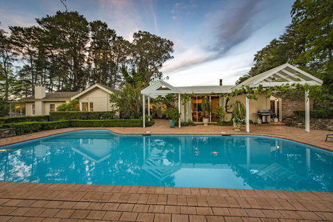 Edith Holiday House - Pet Food Australia 0