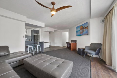 El Paso Motor Inn - Food Delivery Shop 2