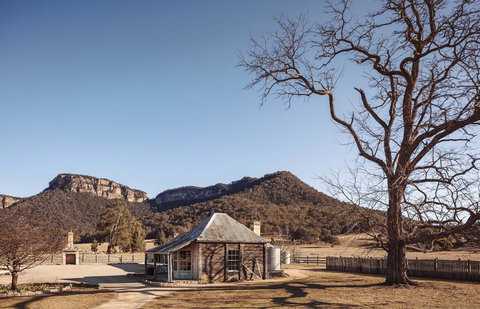 Emirates One&Only Wolgan Valley - Food Delivery Shop 0