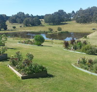 Emu Lodge Country Retreat - Food Delivery Shop