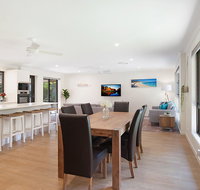 Endless Summer Beach Retreat - Food Delivery Shop