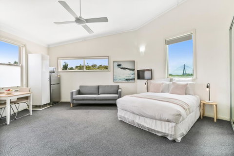 Excelsior Serviced Apartments - Food Delivery Shop 0