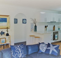 Family Oasis  Broadbeach - Food Delivery Shop