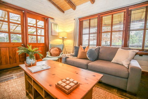 Feathertop Retreat - Food Delivery Shop 3