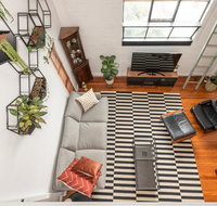 Fitzroy Converted Warehouse Penthouse - Food Delivery Shop