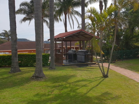 Forresters Beach Resort - Food Delivery Shop 1