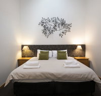 Four Mile Hut - Food Delivery Shop