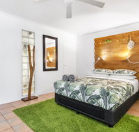 Funky Central Studio - Food Delivery Shop