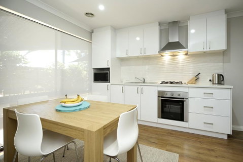 Garden City Luxury Apt - Food Delivery Shop 2