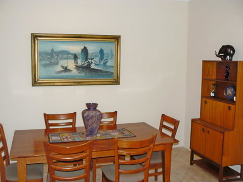 Geraldton Luxury Retreat 2 - Food Delivery Shop 2