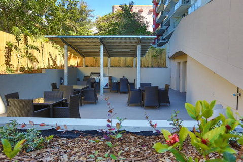 Gladstone Central Plaza - Food Delivery Shop 2