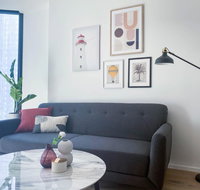 Glamorous Southbank home w/ free Wifi - Food Delivery Shop
