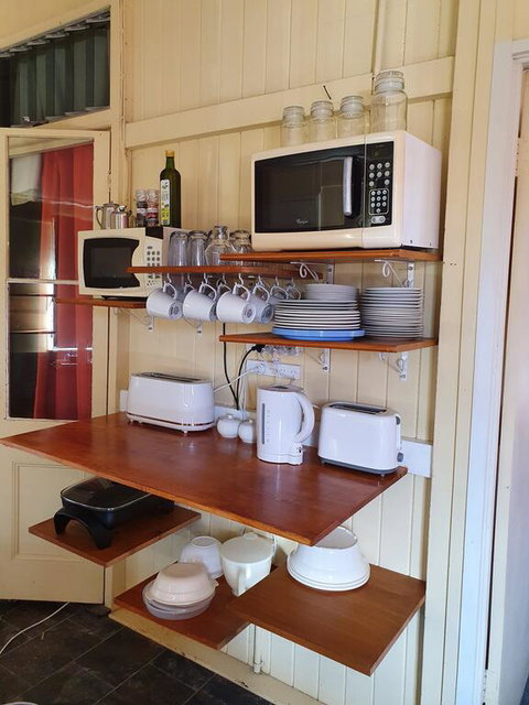 Golden Mt Rest On James - Food Delivery Shop 3