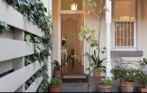 Gorgeous Subiaco Cottage - Food Delivery Shop 1