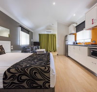 Grafton by Gateway Lifestyle Holiday Parks - Food Delivery Shop