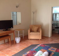 Grampians Motel /Hotel - Food Delivery Shop