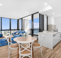 Grand Beach Views in 2-Bed Apartment With Balcony - Food Delivery Shop
