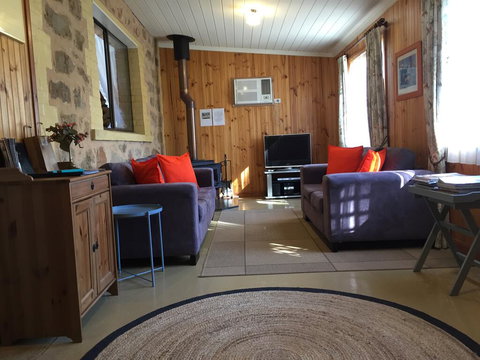 Granmas Cottage - Food Delivery Shop 2