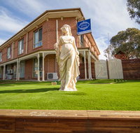 Hamilton's Queanbeyan Motel - Food Delivery Shop