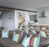 Hastings Park Penthouse 6 - Food Delivery Shop