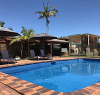 Haven Waters Motel  Apartments - Food Delivery Shop