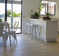 HelloSailor HolidayRental FirePit NBN AppleTV KingBed - Food Delivery Shop