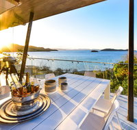 Hidden Cove on Hamilton Island - Food Delivery Shop