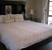 Hill Top Country Guest House - Food Delivery Shop