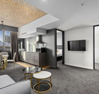 Hobart City Apartments - Food Delivery Shop