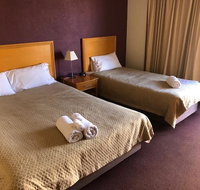 Horse  Jockey Hotel Motel - Food Delivery Shop