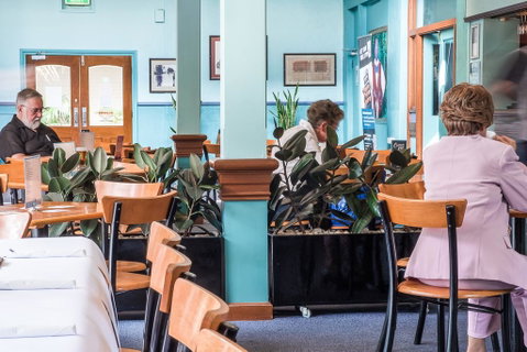 Hotel Gosford - Food Delivery Shop 1
