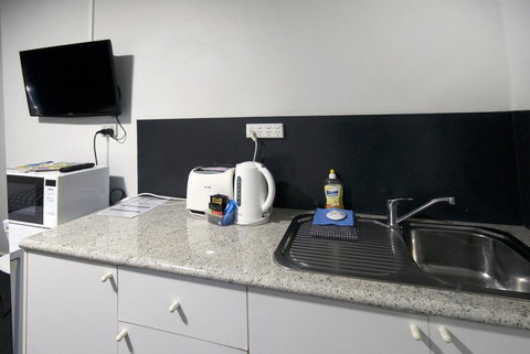 Jabiru Motel - Food Delivery Shop 2