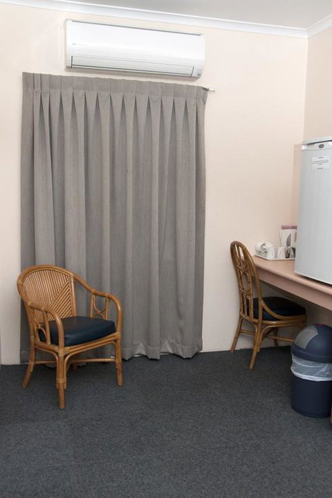 Jackaroo Motel - Food Delivery Shop 3