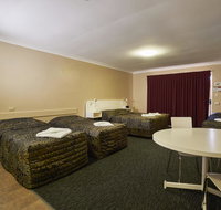 Jefferys Motel - Food Delivery Shop