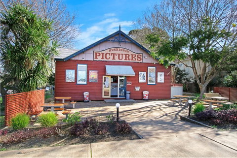 Jervis Bay Waterfront - Food Delivery Shop 2
